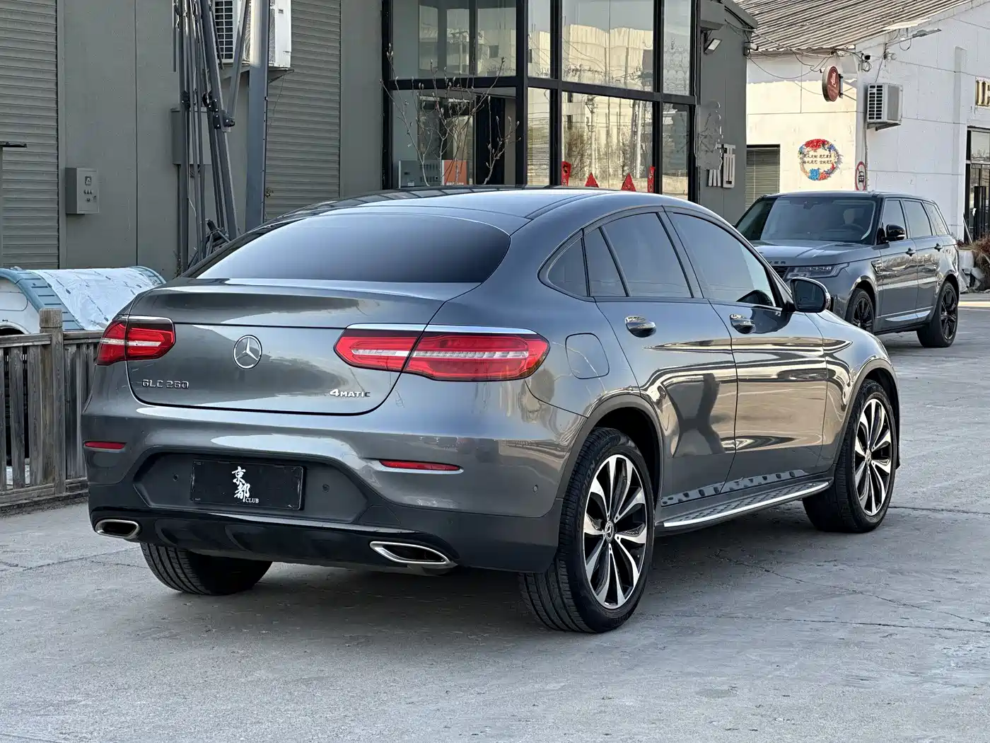 Mercedes-Benz GLC Coupe 2018 GLC 260 4MATIC Coupe SUV фото 4
