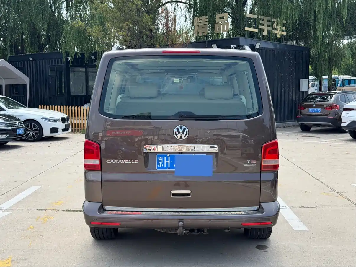 Volkswagen Caravelle 2015 2015 2.0TSI 4WD Comfort