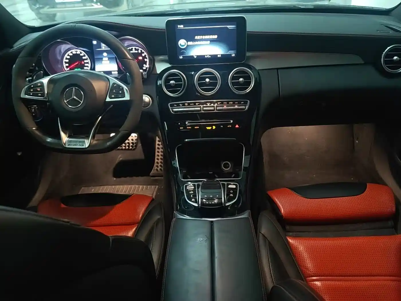 Mercedes-Benz C-Class AMG 2015 AMG C 63 фото 10