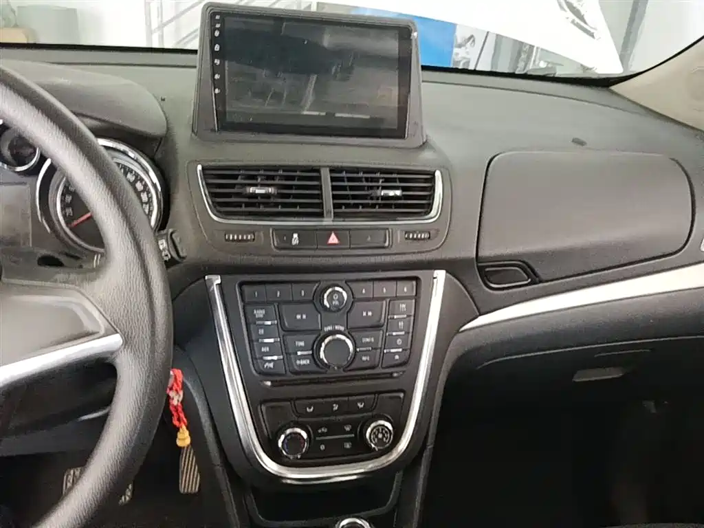 Buick Encore 2015 1.4T Automatic 2WD Urban Elite фото 13