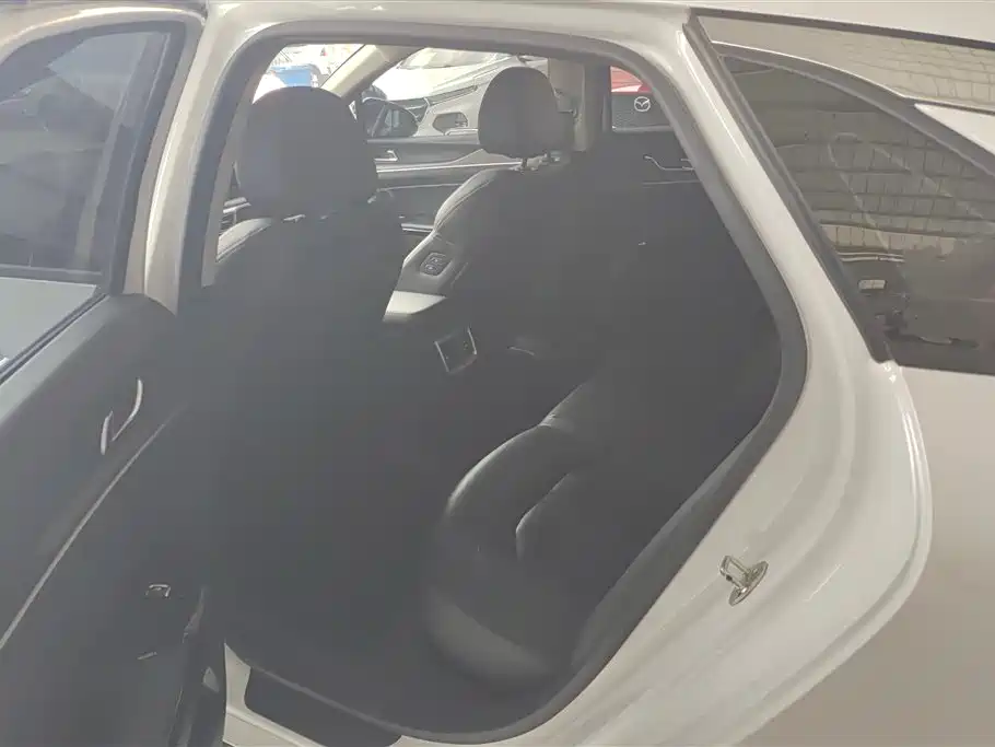 Kia K5 2021 380T GT-Line Renewal Edition фото 11