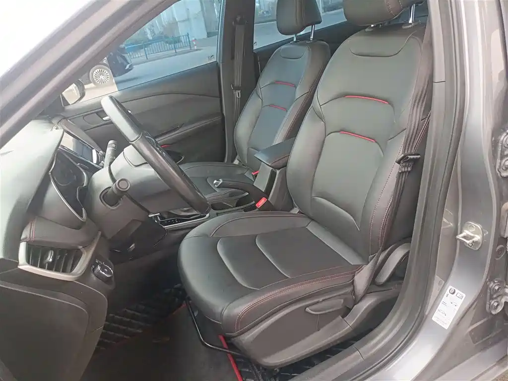 Chevrolet Monza 2022 Mild Hybrid RS 330T Automatic Comfort Edition фото 11