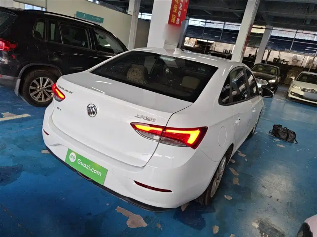 Buick Excelle 2019 15T DCT Connected Elite Type China VI фото 7
