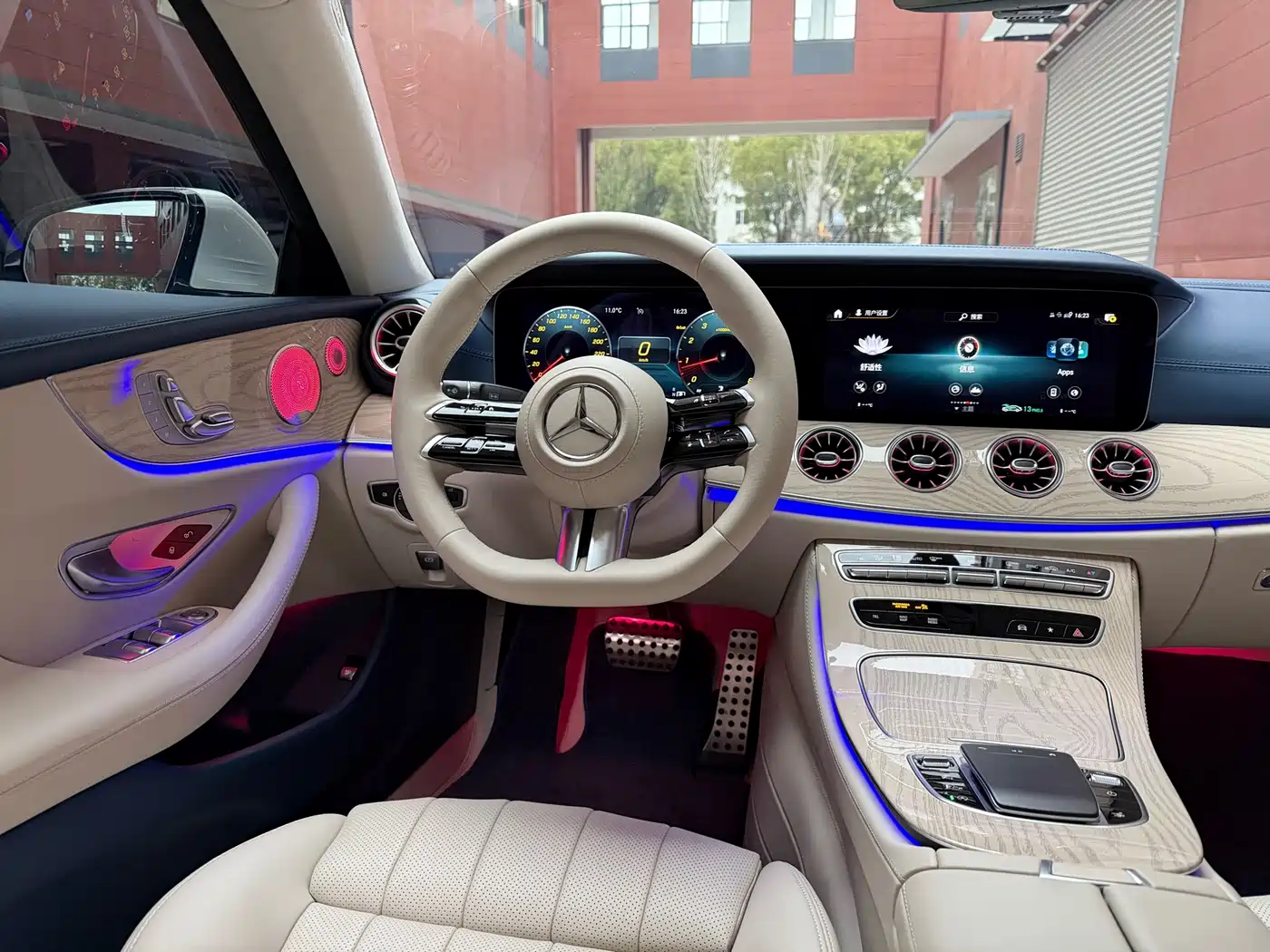 Mercedes-Benz E-Class (Import) 2021 E 260 Coupe фото 5