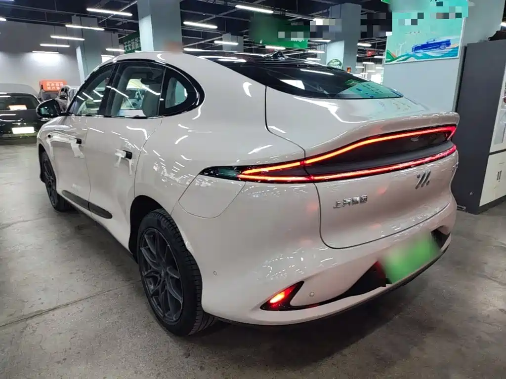 IM Motors IM LS6 2023 2023 Max Standard Edition