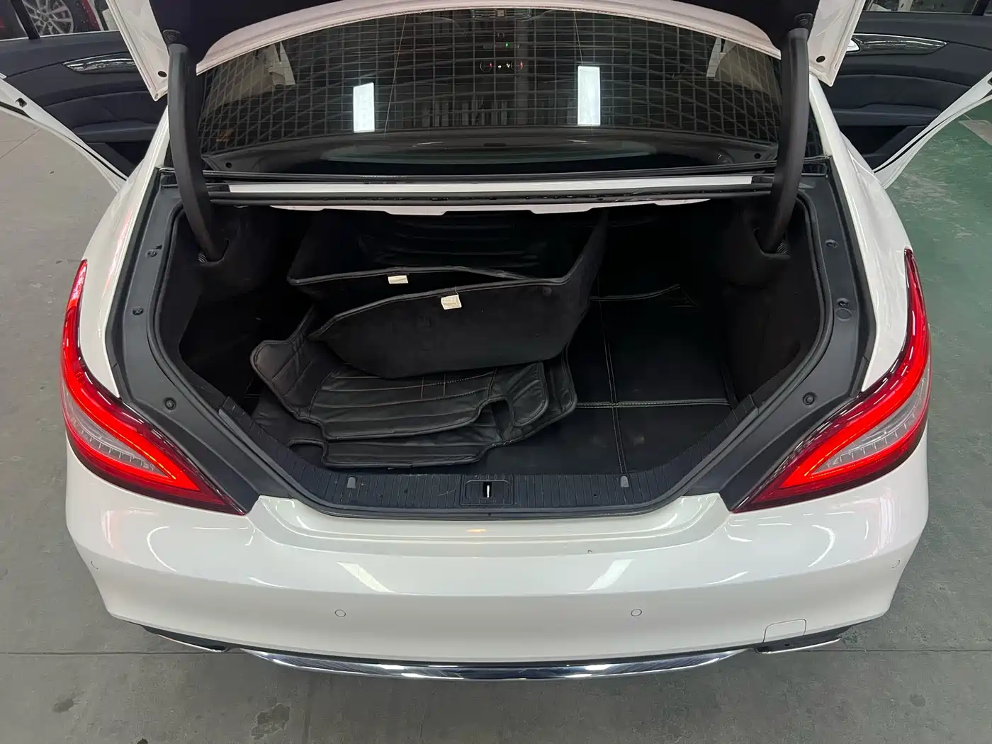 Mercedes-Benz CLS 2015 CLS 260 фото 16