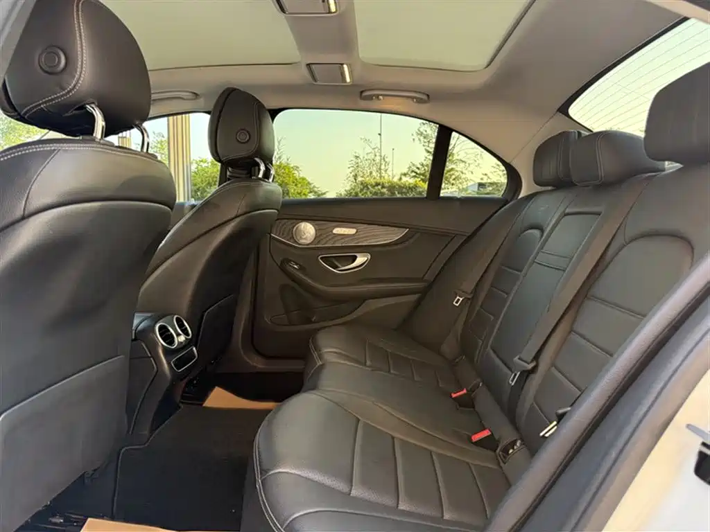 Mercedes-Benz C-Class 2019 Facelift C 260 L Sport фото 11