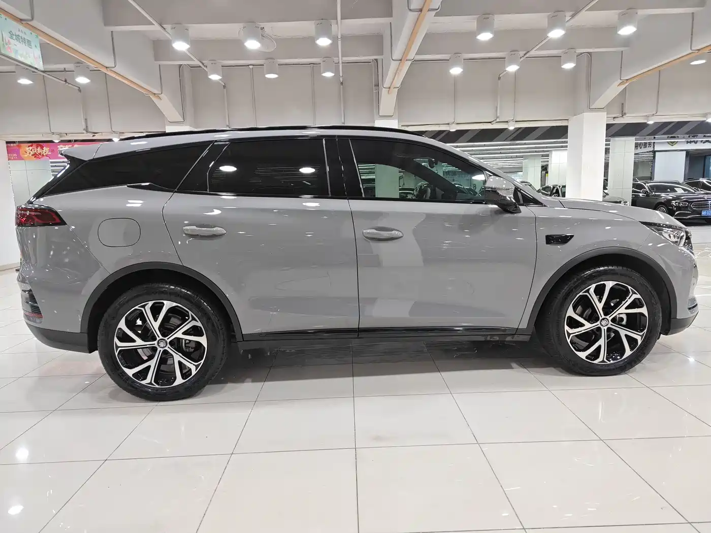 BYD Tang New Energy 2025 Smart Driving Edition DM-i 115KM Premium фото 6