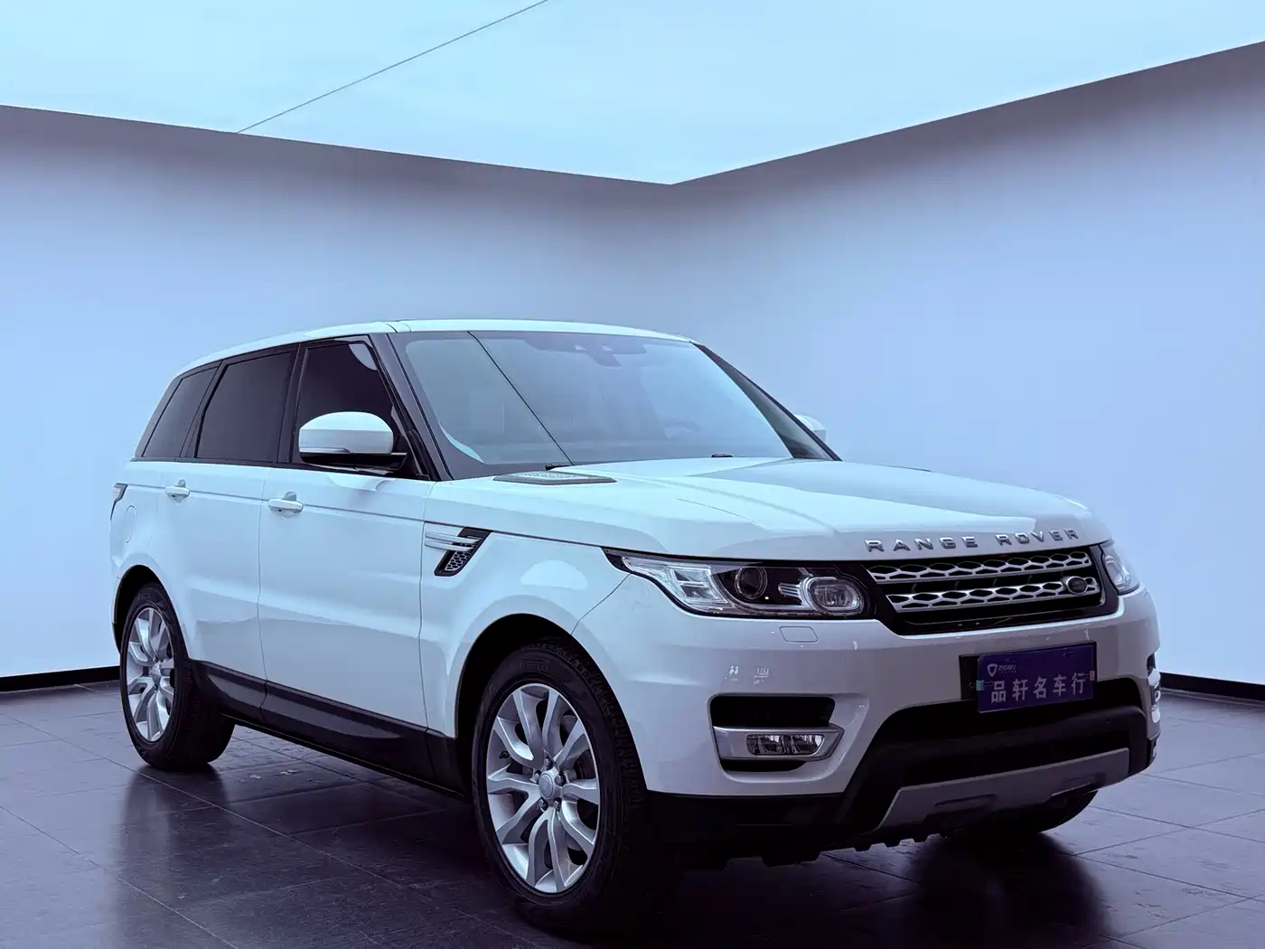 Land Rover Range Rover Sport 2017 3.0 SC V6 SE фото 7