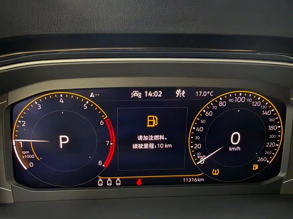 Volkswagen T-ROC 2021 280TSI DSG 4WD Luxury Connected фото 10