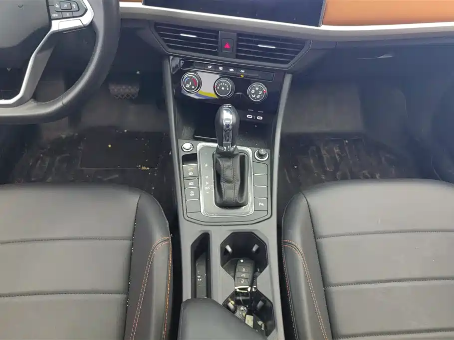 Volkswagen Bora 2023 200TSI DSG Yuexing PRO Edition фото 16