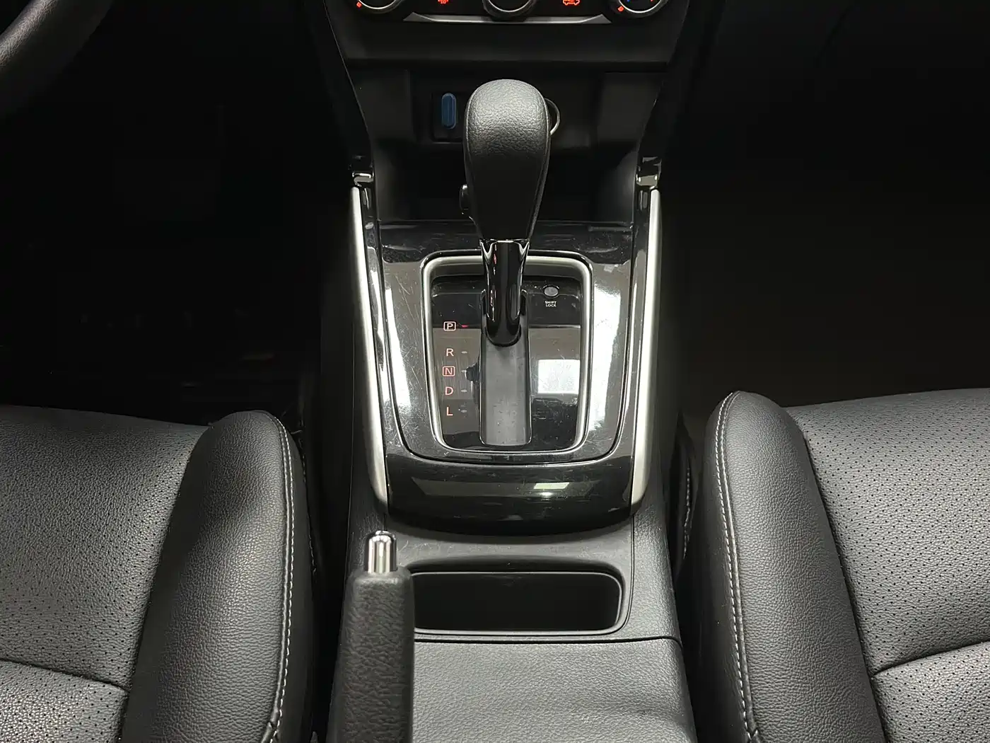 Nissan SYLPHY, миниатюра 11