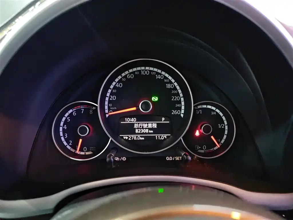 Volkswagen Beetle 2015 180TSI фото 8