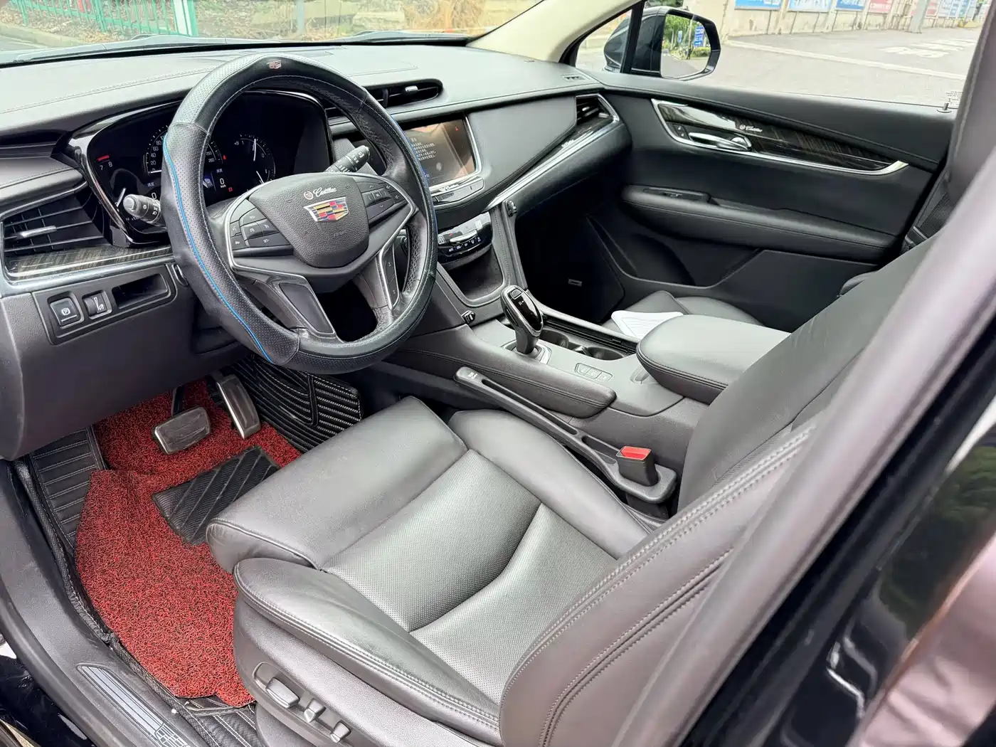 Cadillac XT5 2016 28T AWD Luxury Model фото 4