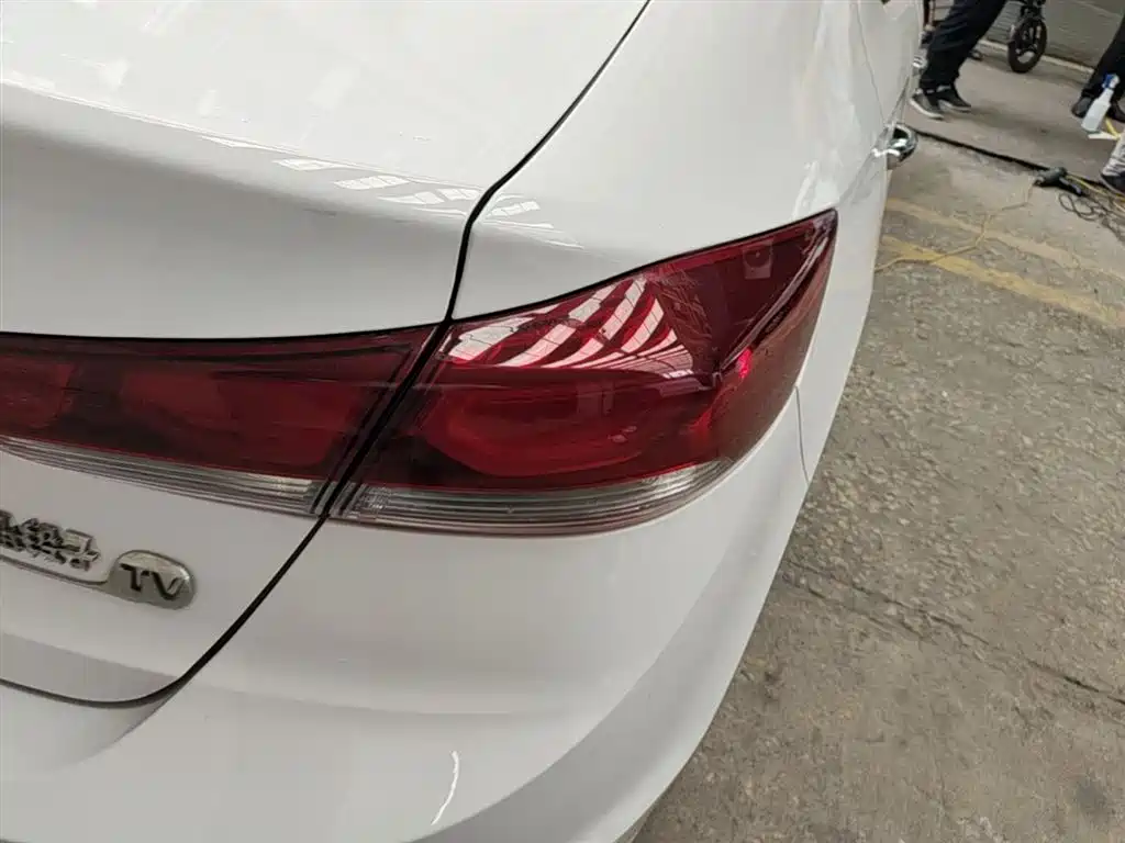 Hyundai Elantra 2019 1.4T Dual-clutch XuanDong·Vitality Type фото 23