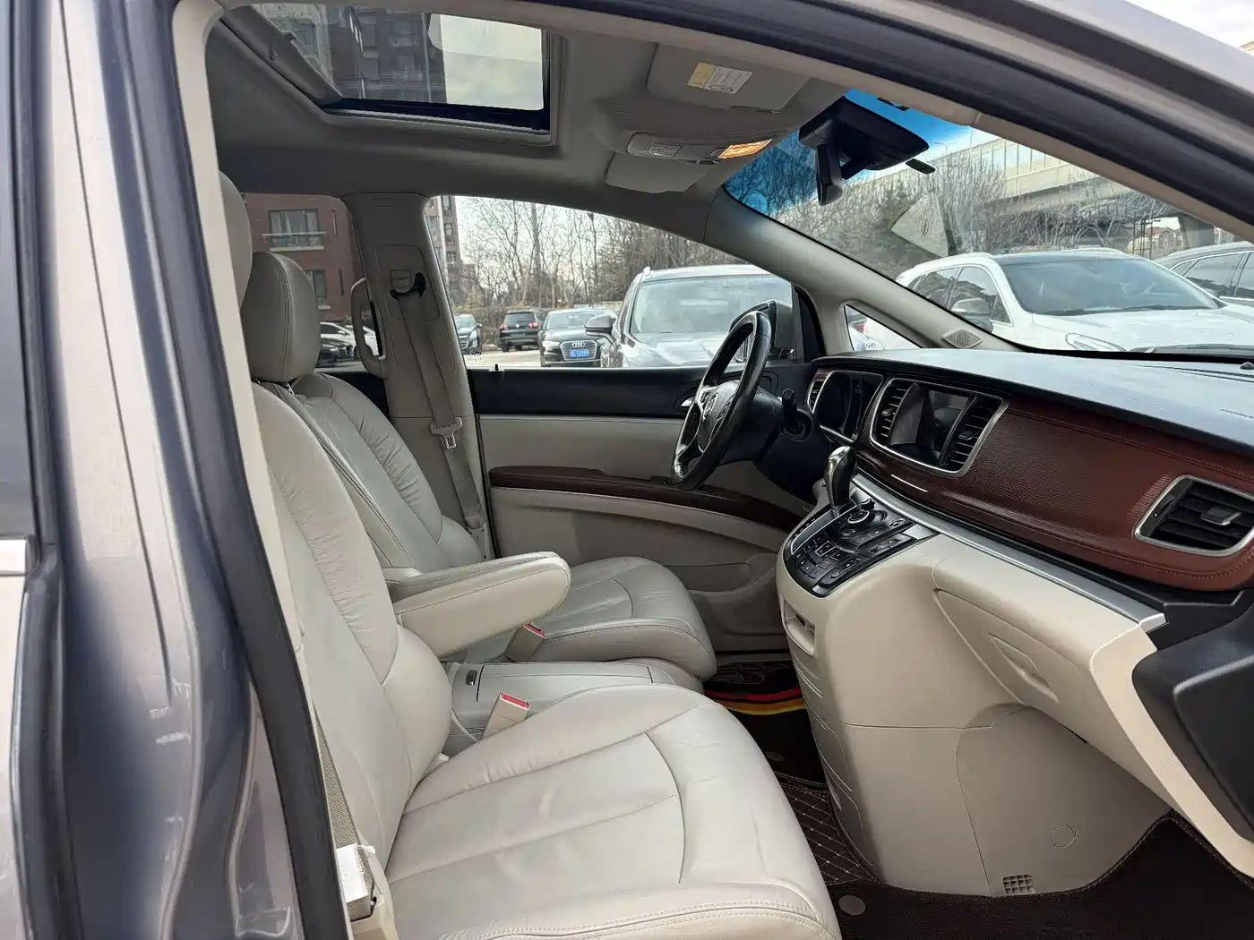 Buick GL8 2017 25S Luxury China V фото 7
