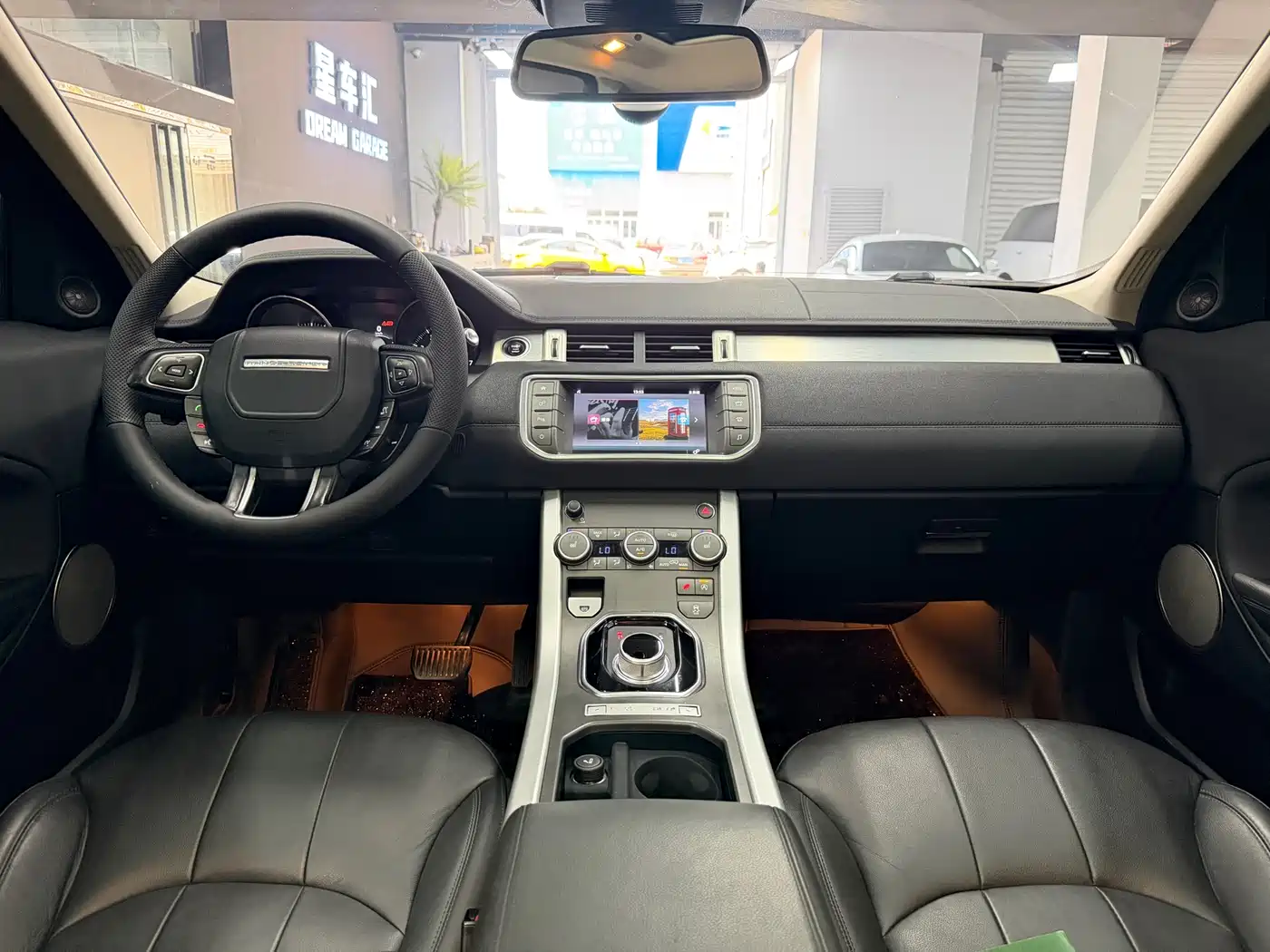 Land Rover Range Rover Evoque 2016 2.0T PURE Style фото 6