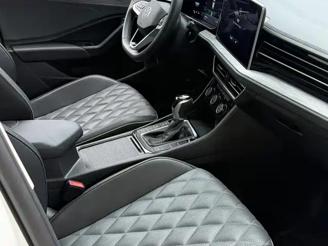 Фото 9 - Volkswagen Sagitar