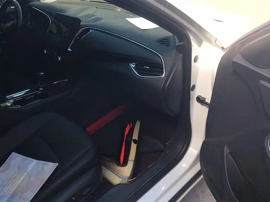 Chevrolet Malibu XL 2018 530T Auto RuiChi Edition фото 8