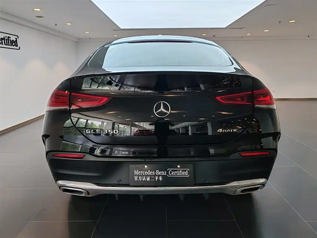 Mercedes-Benz GLE Coupe 2022 GLE 350 4MATIC Coupe SUV Fashion фото 7