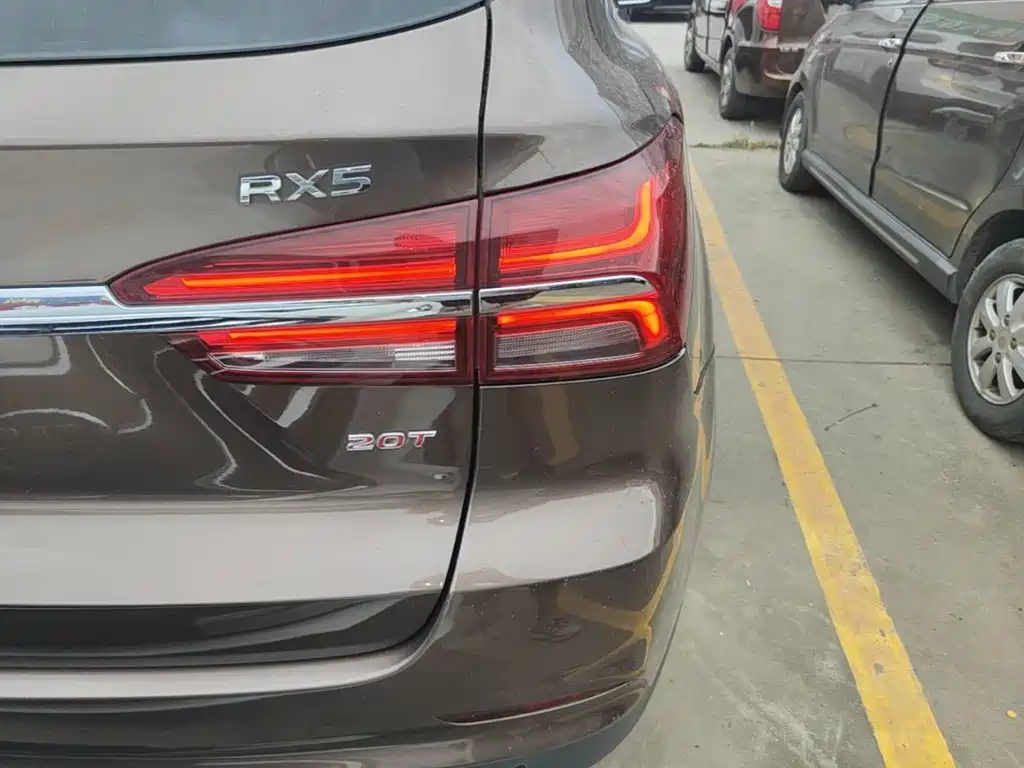 Roewe RX5 2016 2016 20T 2WD Automatic Internet Smart Edition