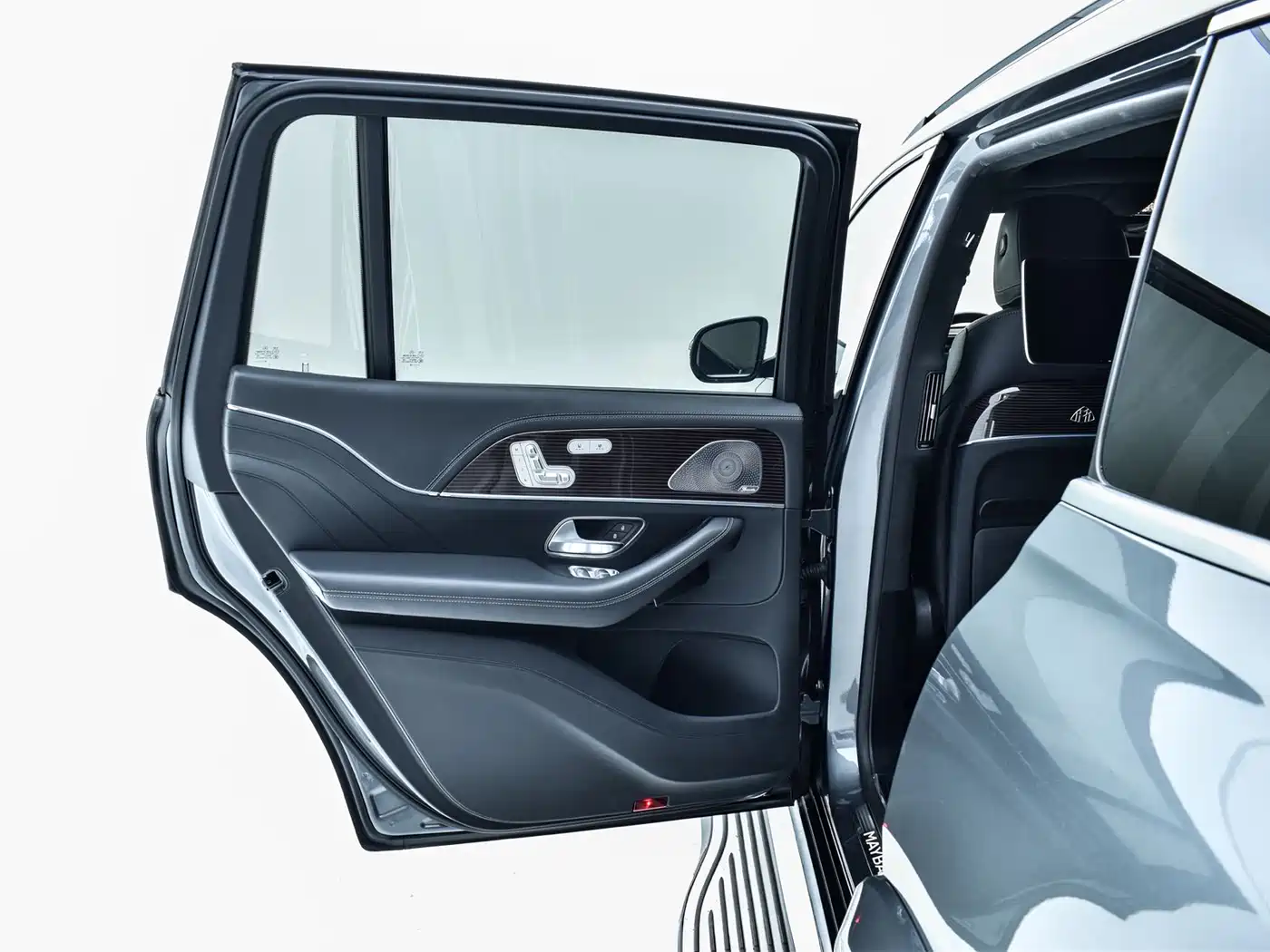 Mercedes-Benz Maybach GLS 2021 GLS 600 4MATIC Ritual Edition фото 13
