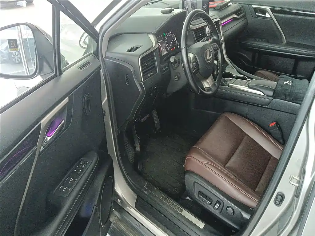 LEXUS RX
