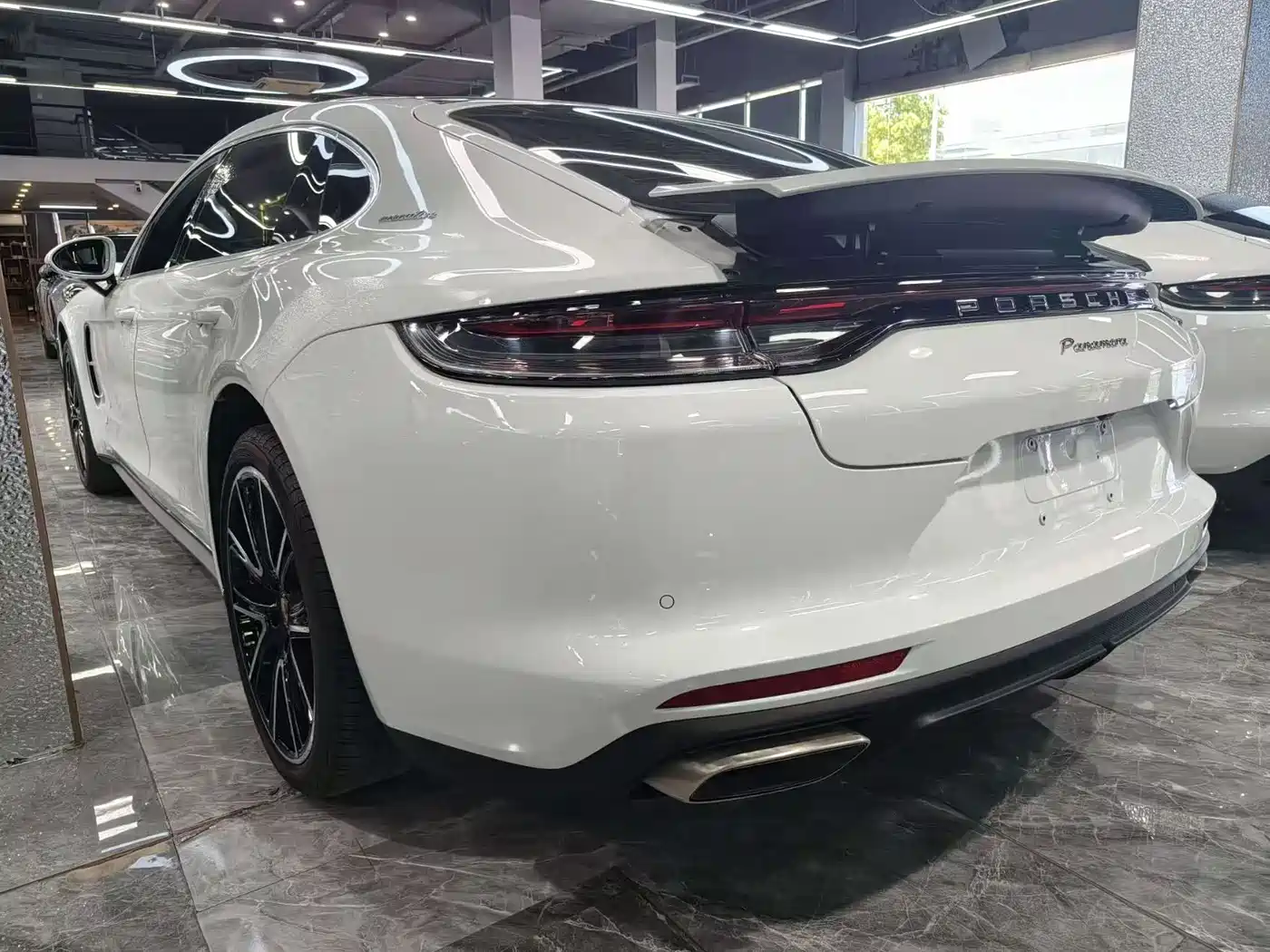 Porsche Panamera 2021 Panamera Executive Long Wheelbase 2.9T фото 13