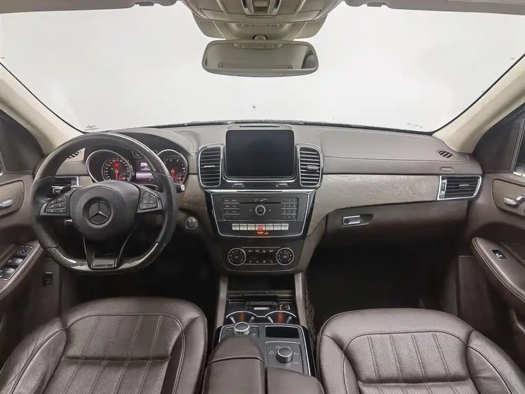 Mercedes-Benz GLE 2017 GLE 320 4MATIC Dynamic фото 5