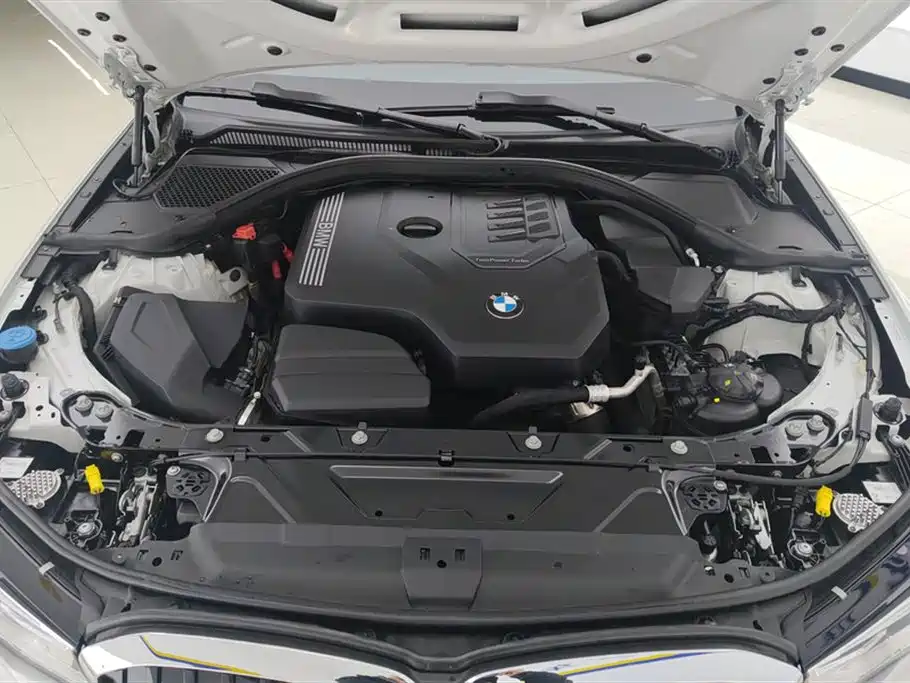 BMW 3 Series 2022 Facelift 325i M Sport Package фото 10