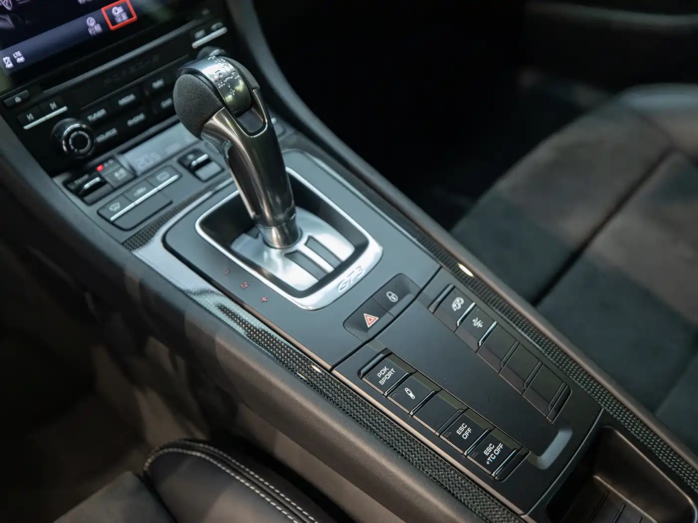 Porsche 911 2018 GT3 4.0L фото 17