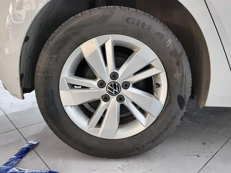 Volkswagen Polo 2023 2023 Facelift Plus 1.5L Auto Joyful Living Edition