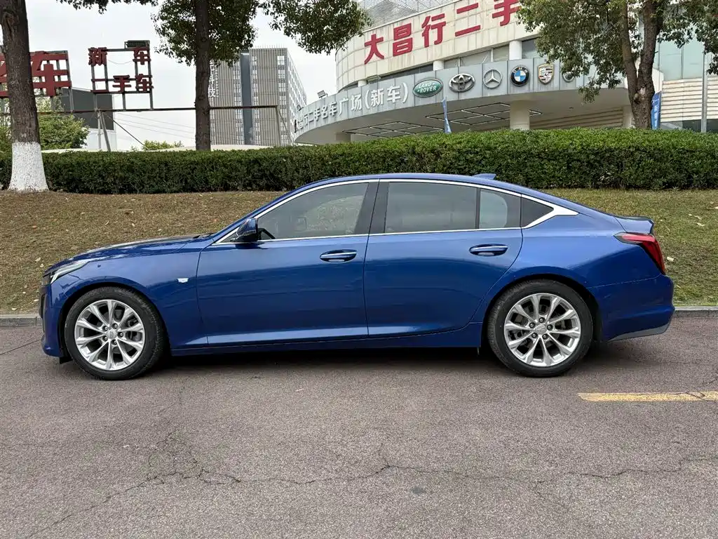 CADILLAC CT5