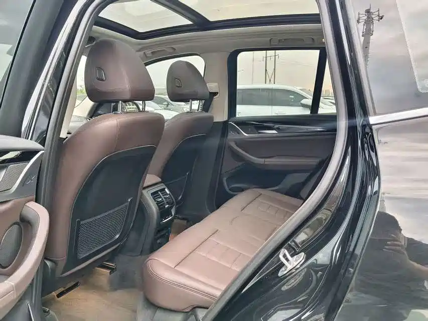 BMW X3 2019 xDrive25i Luxury Package фото 4