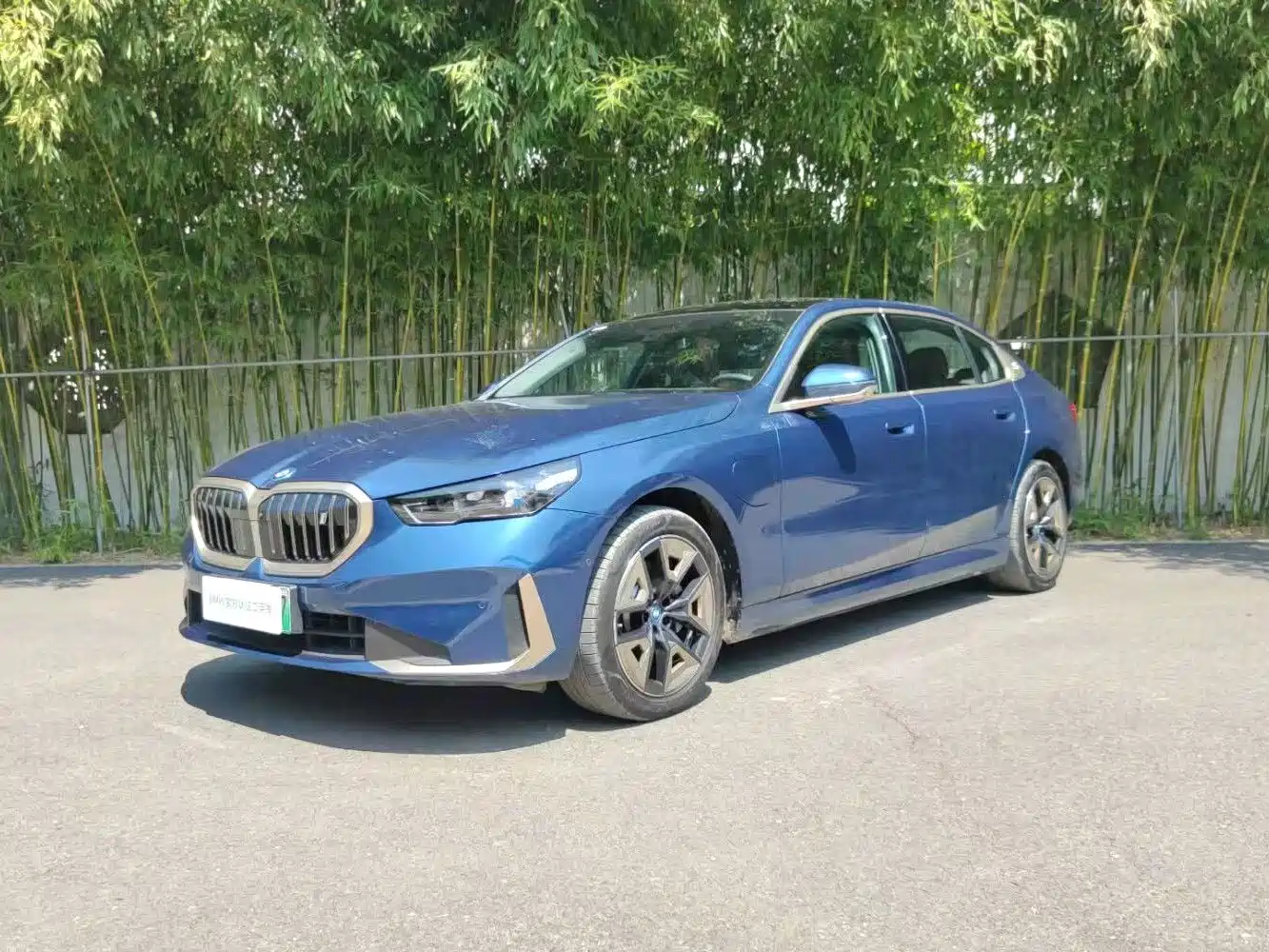 BMW i5 2024 eDrive 35L Premium Luxury Package