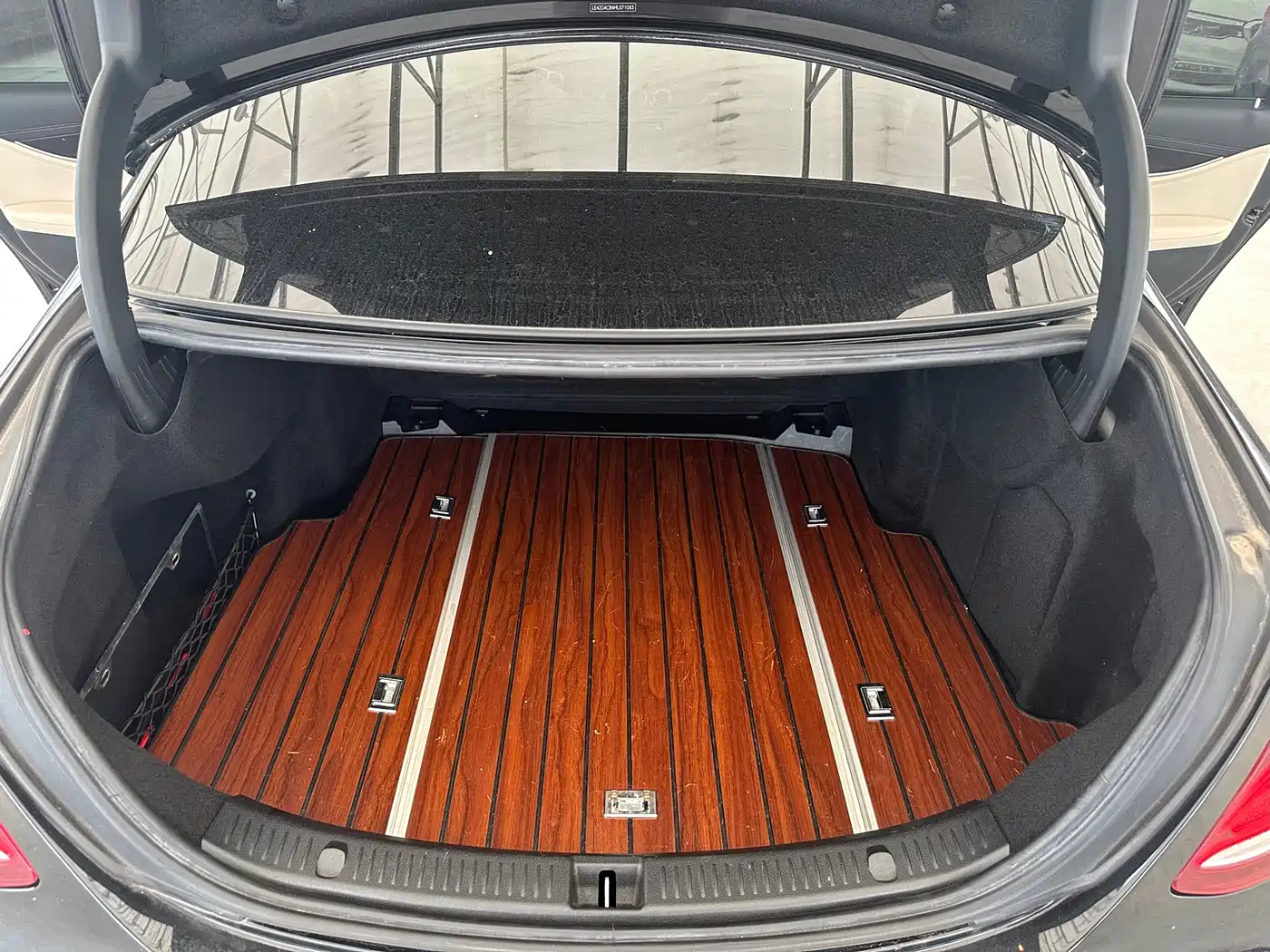 Mercedes-Benz E-Class 2016 E 200 L Sport Type фото 12