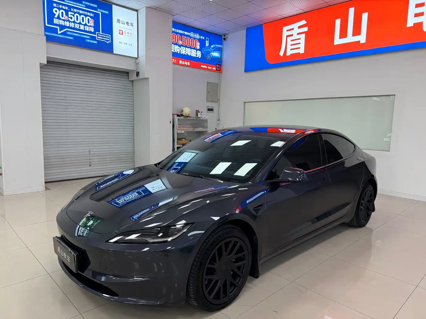 Tesla Model 3 2023