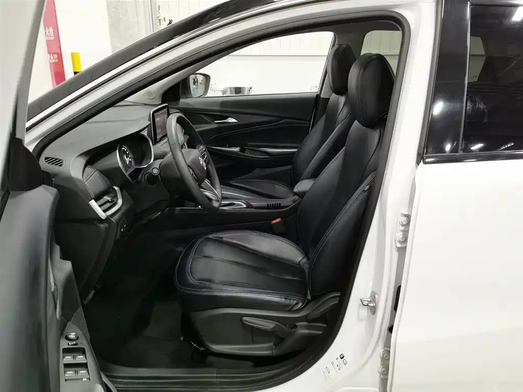 Buick Encore 2021 332T CVT Elite фото 10