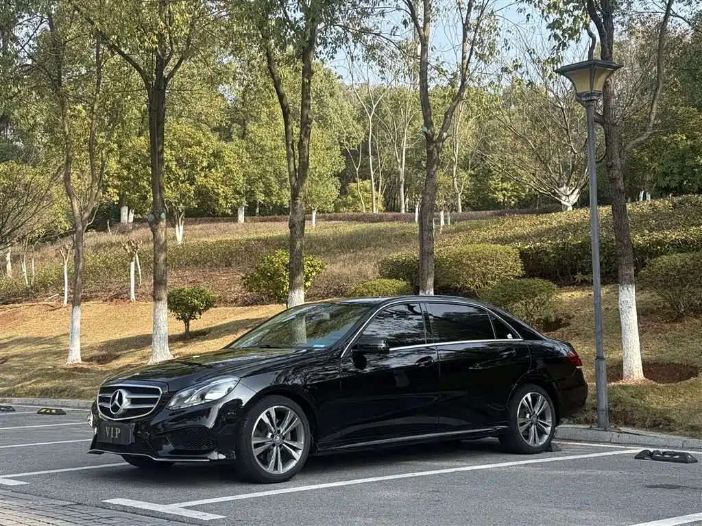 Mercedes-Benz E-Class 2015 E 260 L Sport фото 2