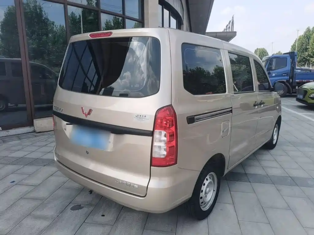 Wuling Motors Wuling Hongguang V 2024 2022 1.5L Power Take Edition Electric Power Steering LAR