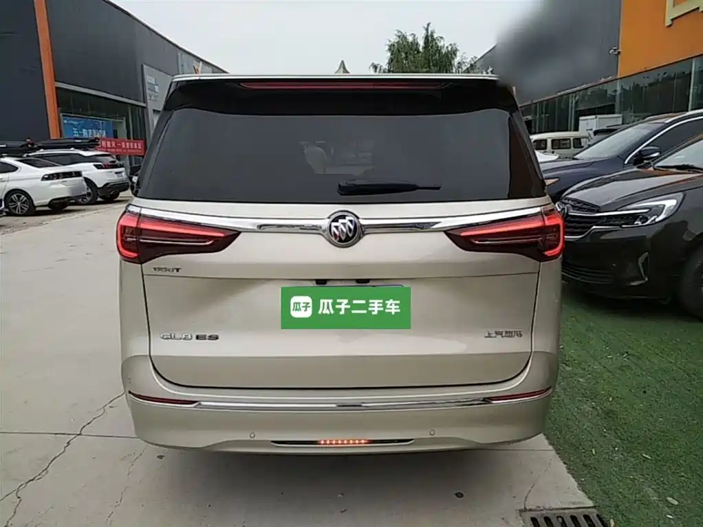 BUICK GL8