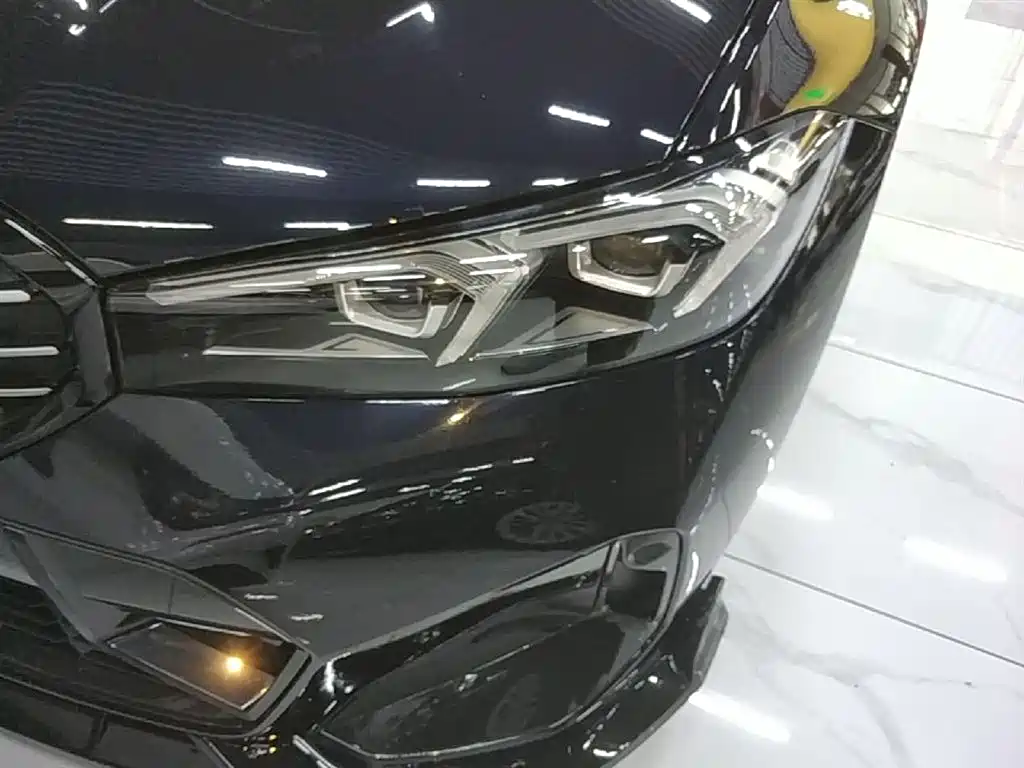 BMW 3 Series 2023 325Li M Sport Black Night Package фото 24