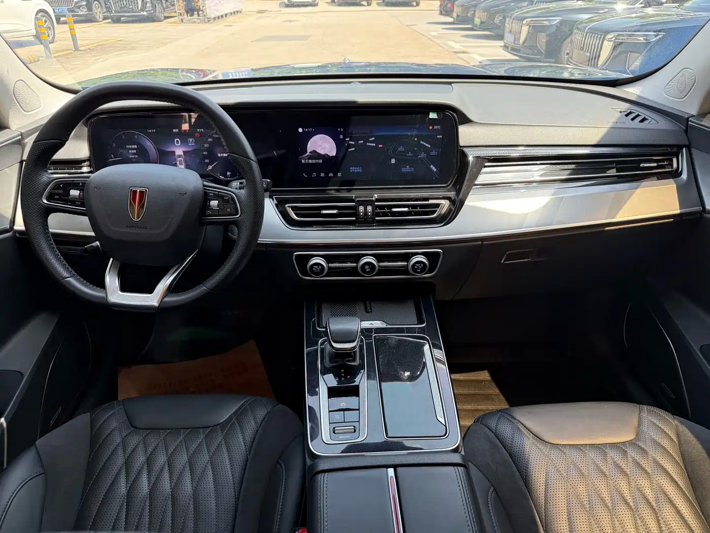 Hongqi HS5 2023 2.0T Flag Joy Pro Edition фото 14