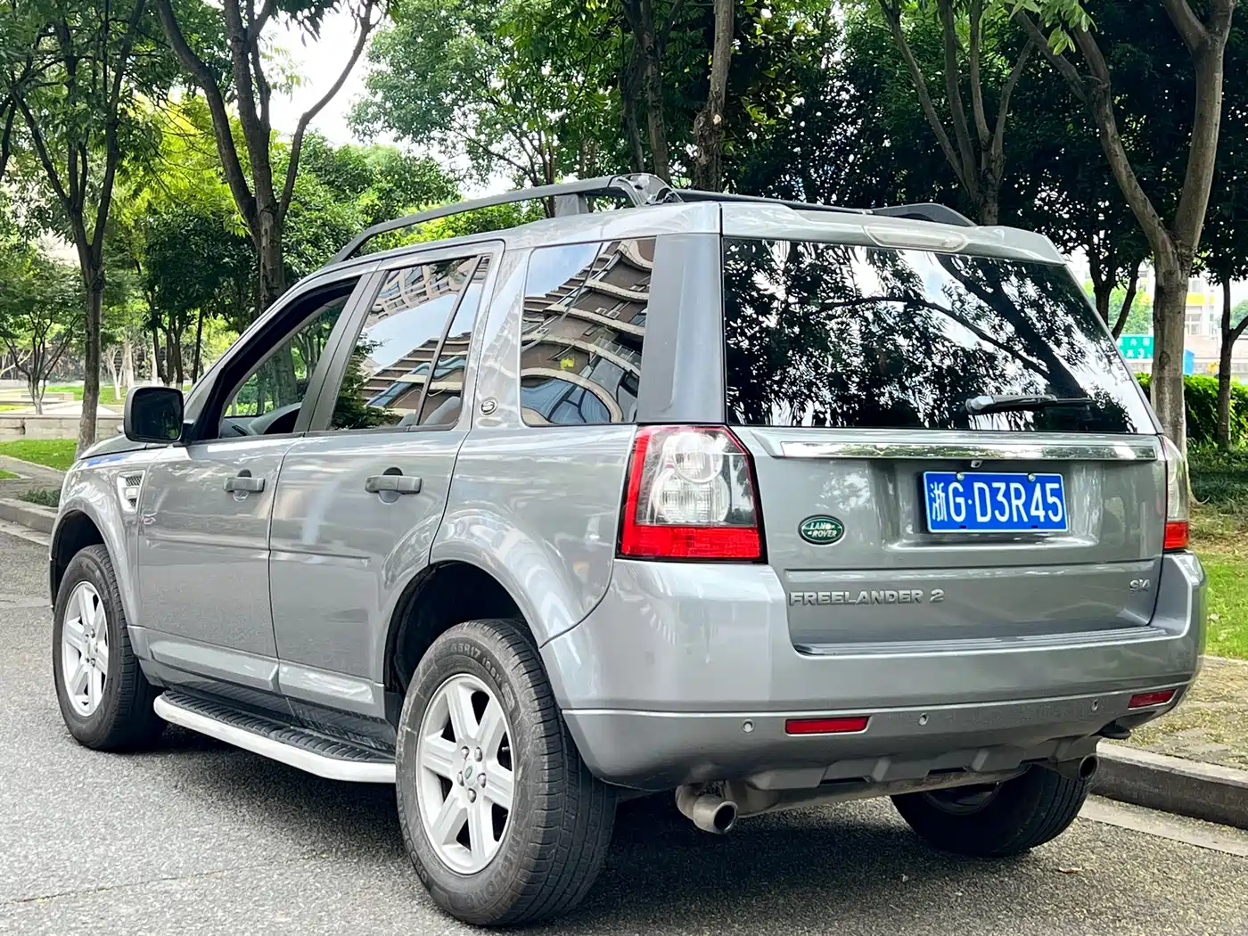 Land Rover Freelander 2 2012 2.0T Si4 SE Petrol фото 7
