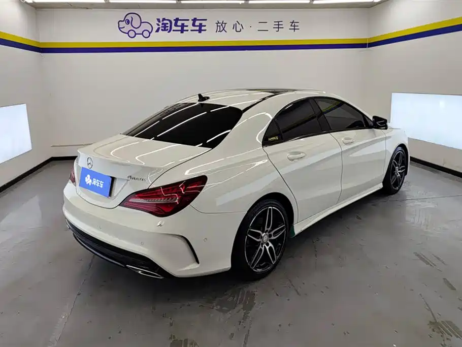 Mercedes-Benz CLA (Import) 2016 Facelift CLA 220 4MATIC фото 3