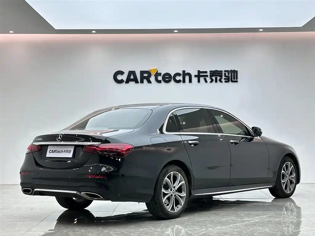 Mercedes-Benz E-Class 2022 E 300 L Sport Luxury фото 5