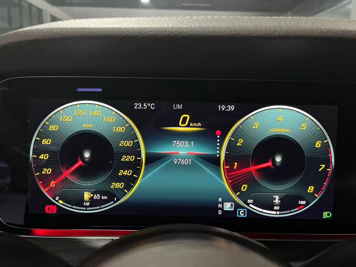 Mercedes-Benz E-Class 2022 Second Facelift E 300 L Fashion фото 15