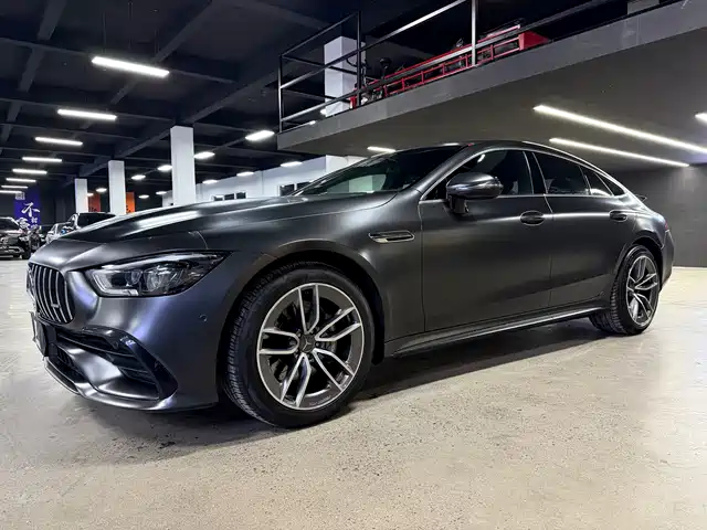 MERCEDES-BENZ AMG GT