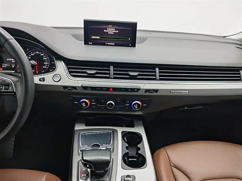 Audi Q7 2016 40 TFSI Comfort фото 12