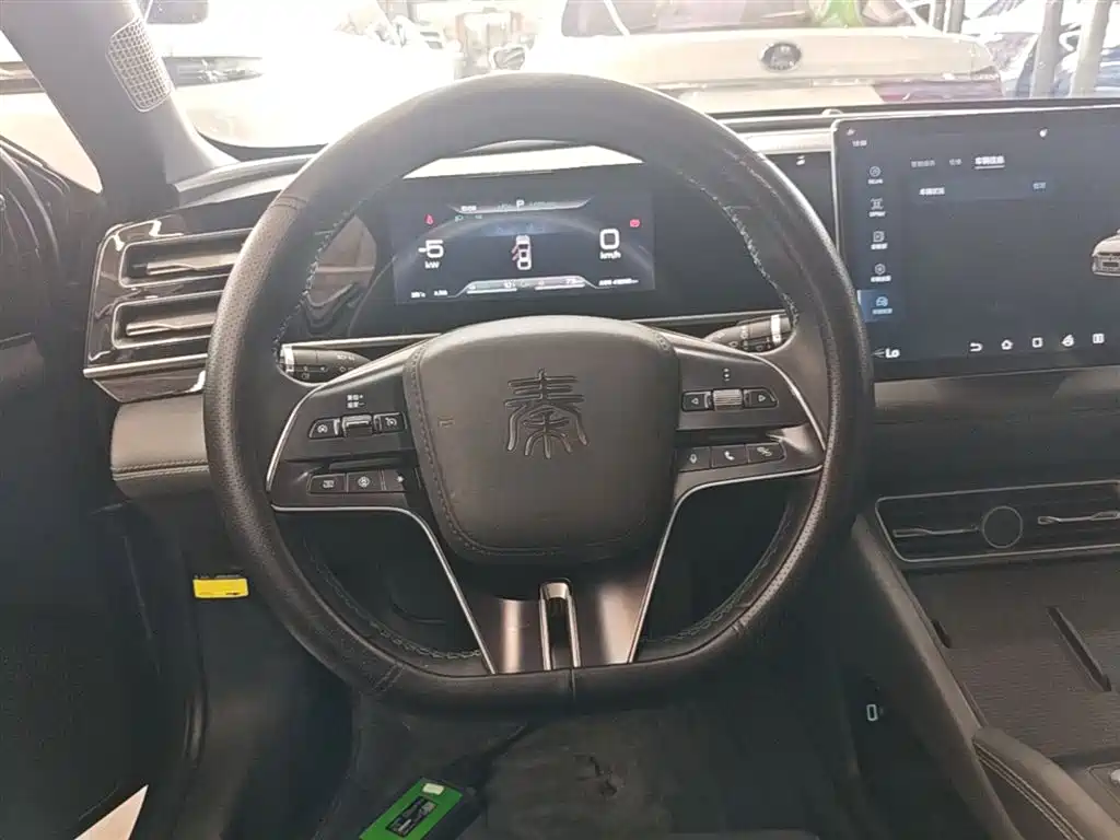BYD Qin L 2024 DM-i 80KM Superior фото 11